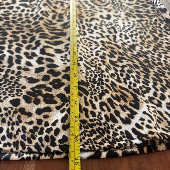 Chic Leopard Print Maxi Skirt - Picture 5 of 6